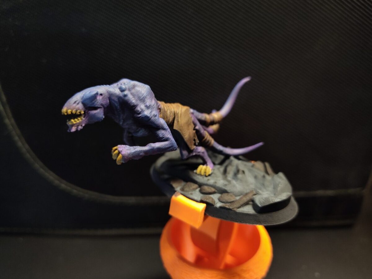 A One Page Rules Shadow Stalkers Hound 3D printed miniature painted